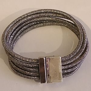 Elastic Bracelet